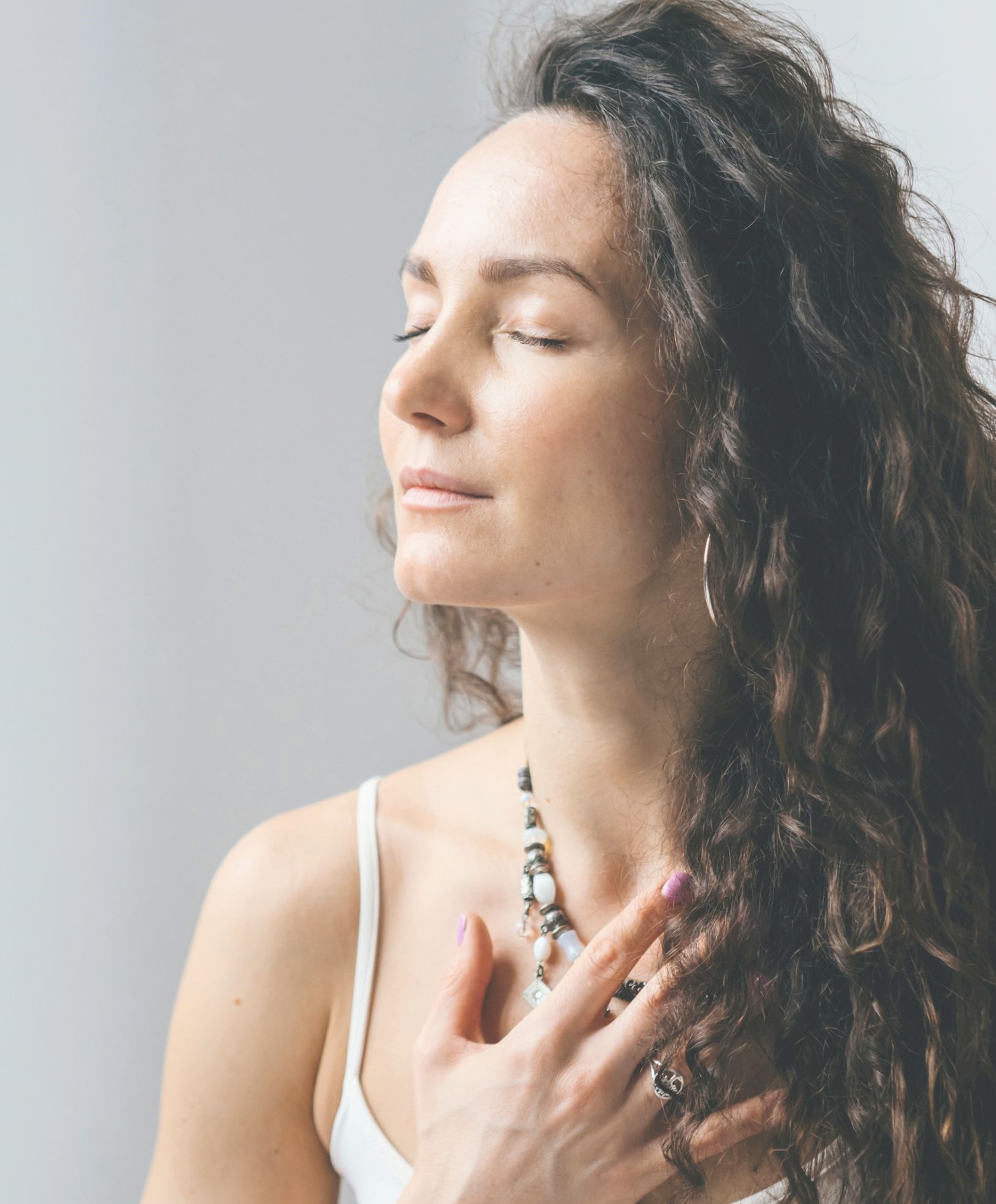 Find Peace Beyond Stress & Anxiety Find Peace Beyond Stress & Anxiety