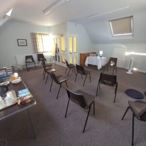 New Barnet Friends Meeting House meditation room set up for class